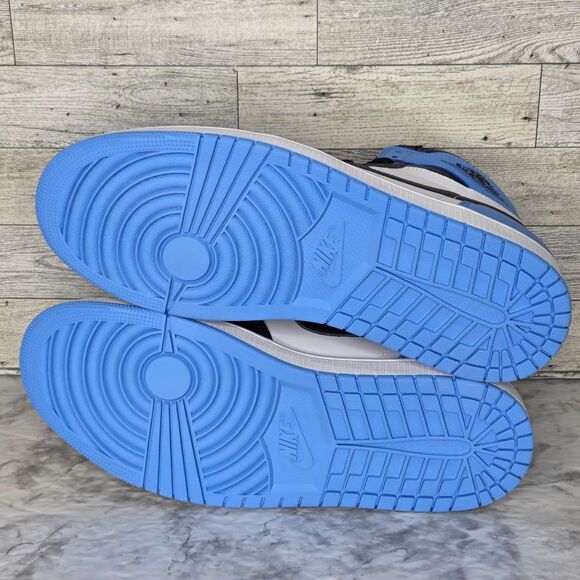 Nike Air Jordan 1 Retro High OG UNC Toe Men's 10 DS OG All DZ5485-400 - Picture 6 of 9